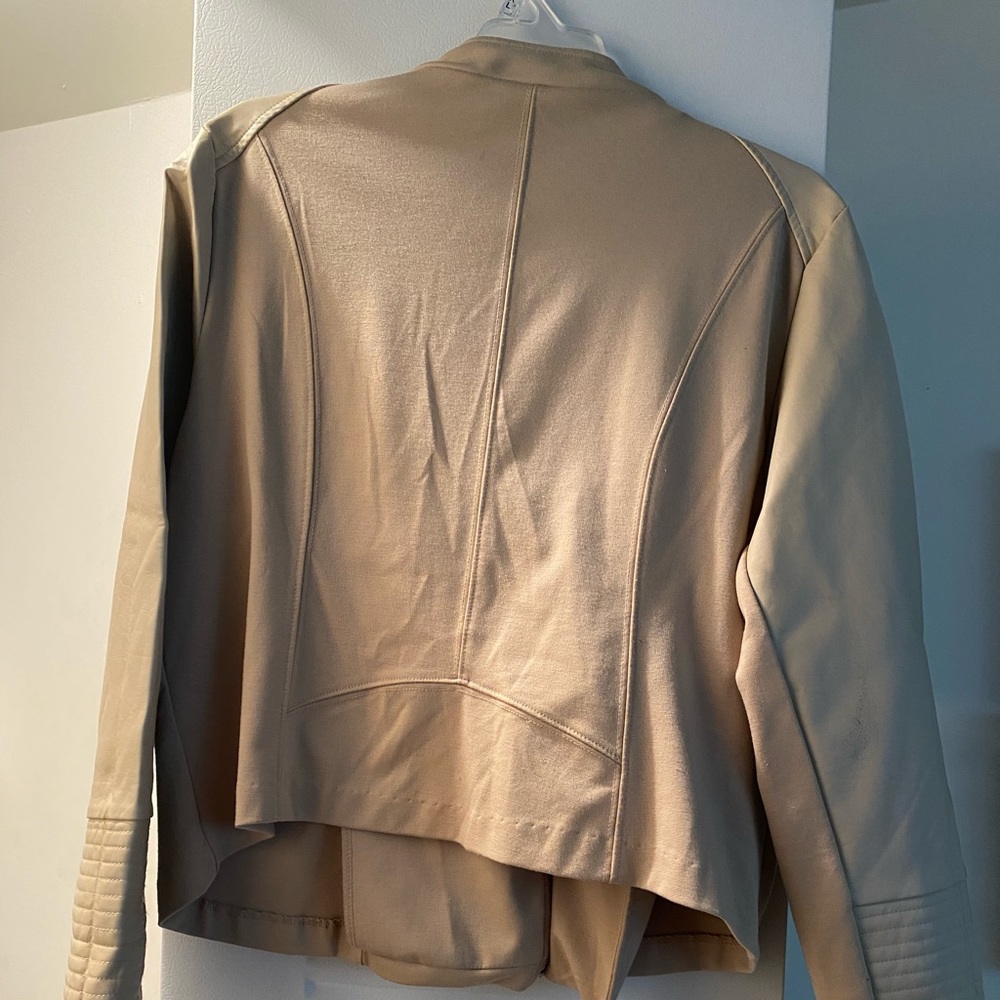 Beige Jacket - Picture 2 of 6